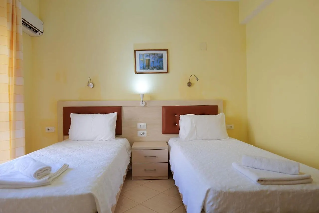 Apartment Sunny Holiday Sarande