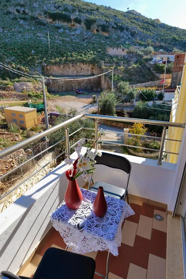 Sunny Holiday Sarande Apartment